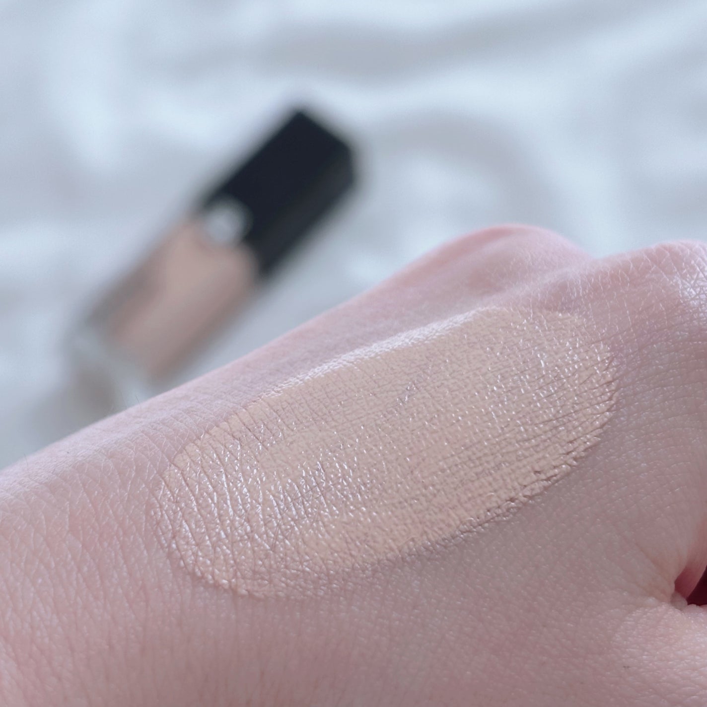 プリズム・リーブル・スキンケアリング・グロウ/GIVENCHY/リキッドファンデーションを使ったクチコミ(6枚目)