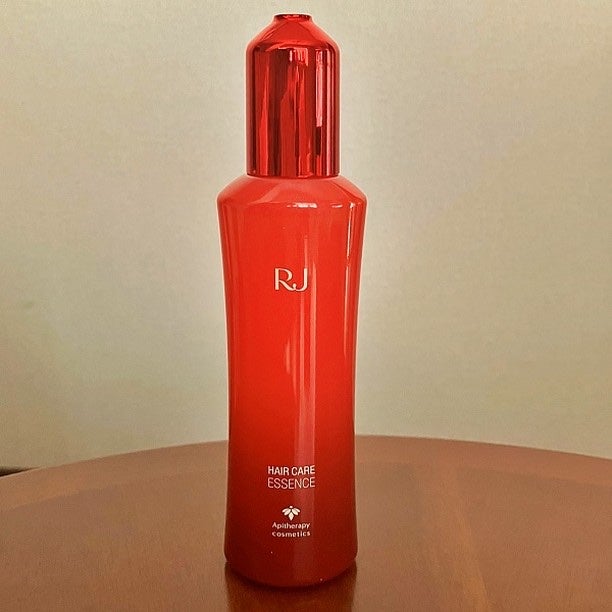薬用 RJ地肌ケア エッセンス /アピセラピーコスメティクス/頭皮ローションを使ったクチコミ(2枚目)