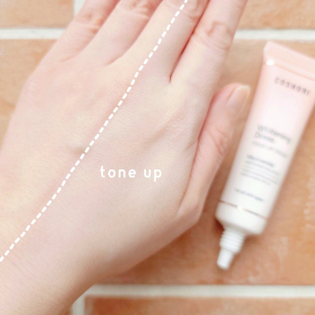 ホワイトニングドレストーンアップクリーム/COSNORI/化粧下地を使ったクチコミ(5枚目)