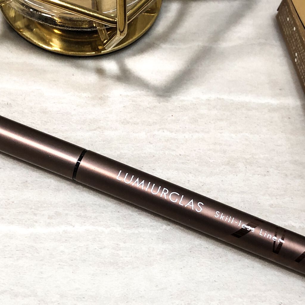 スキルレスライナー/LUMIURGLAS/リキッドアイライナーを使ったクチコミ(2枚目)