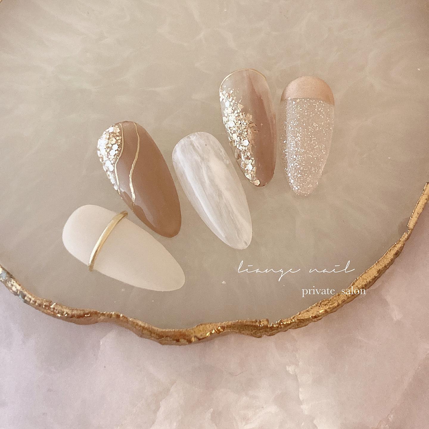 #ネイル,#夏ネイル,#大人ニュアンスネイル,#ニュアンスネイル,#ジェルネイル,#ミラーネイル,#リングネイルのネイルデザイン