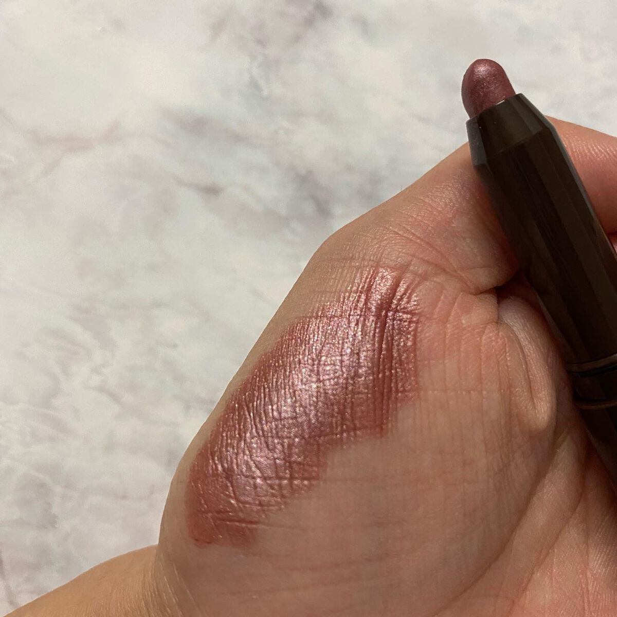 グリームオンフィットシャドウ/excel/スティックアイシャドウを使ったクチコミ(4枚目)