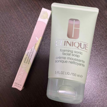 CLINIQUE プリティ イージー リキッド アイライニング ペンのクチコミ「CLINIQUEの「フォーミング フェーシャル ソープ」
「プリティ イージー リキッド アイ.....」（1枚目）