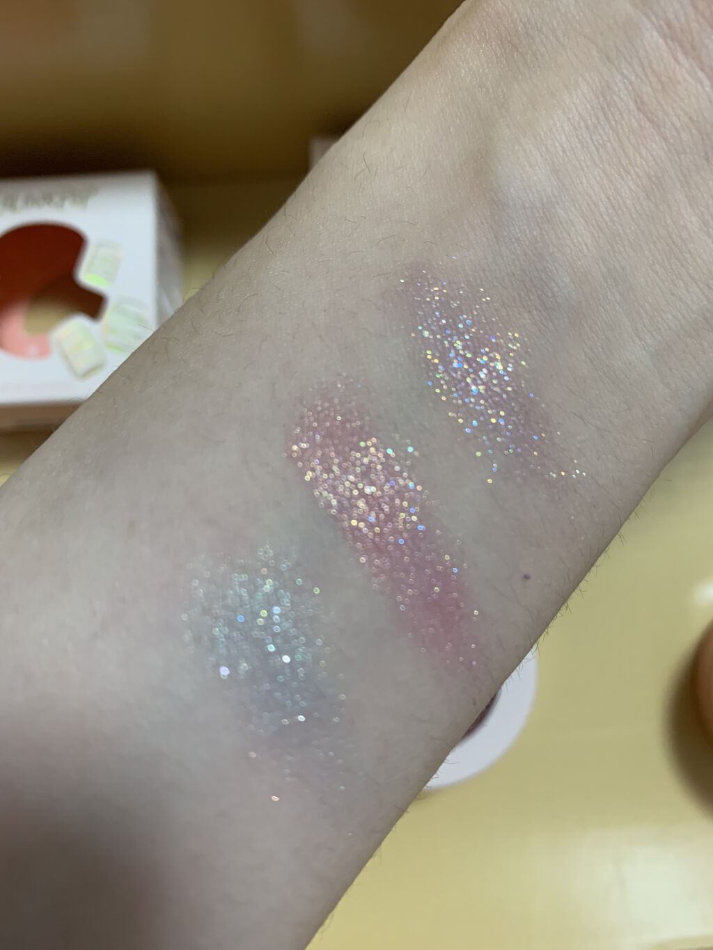 Super Shock Shadow/ColourPop/単色アイシャドウを使ったクチコミ（3枚目）