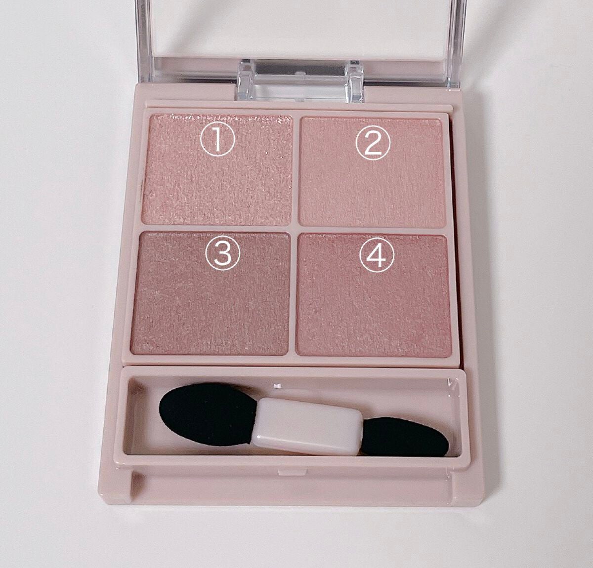 シルキースフレアイズ(マットタイプ)/キャンメイク/アイシャドウパレットを使ったクチコミ(2枚目)