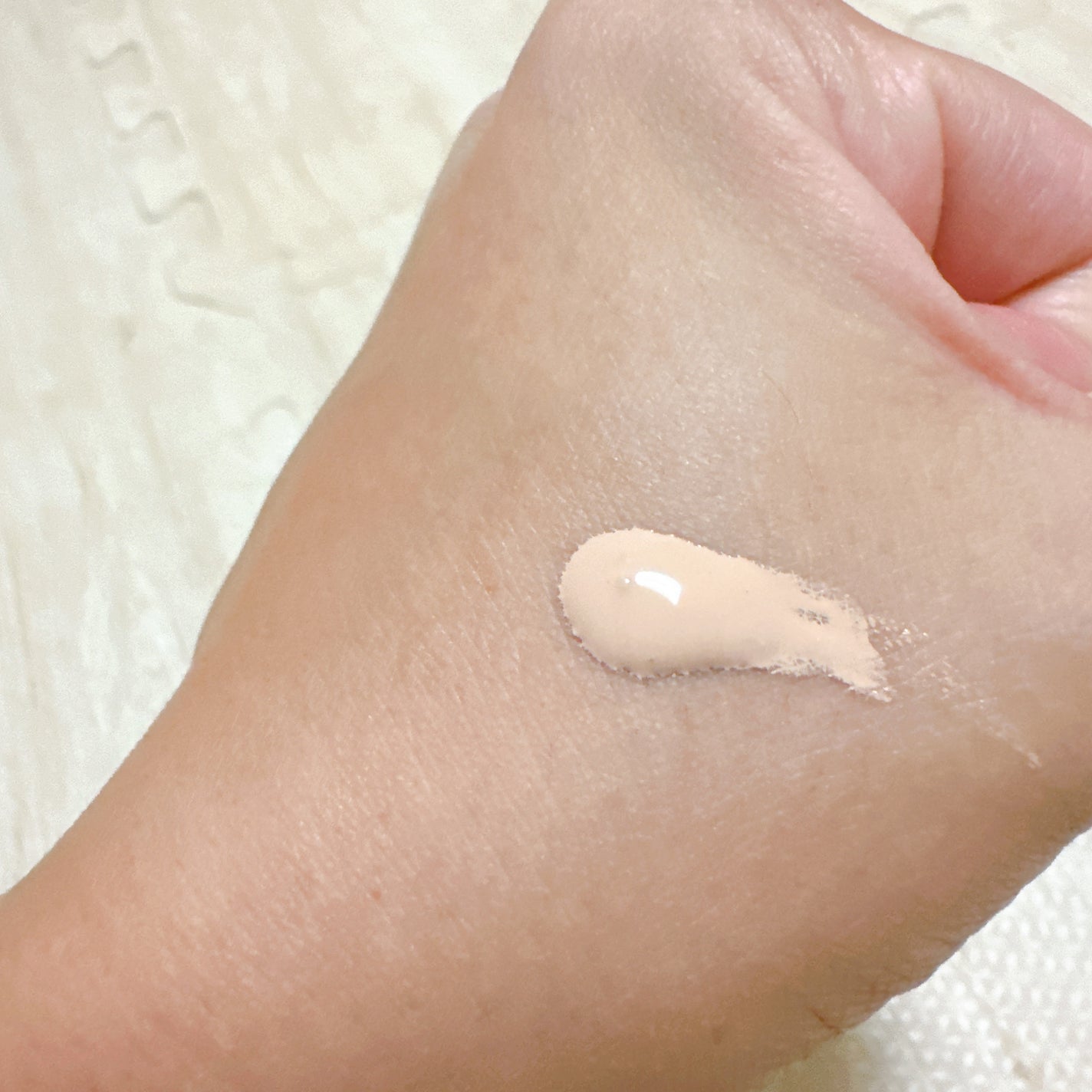 エッセンス スキングロウ ファンデーション/SHISEIDO/リキッドファンデーションを使ったクチコミ(5枚目)