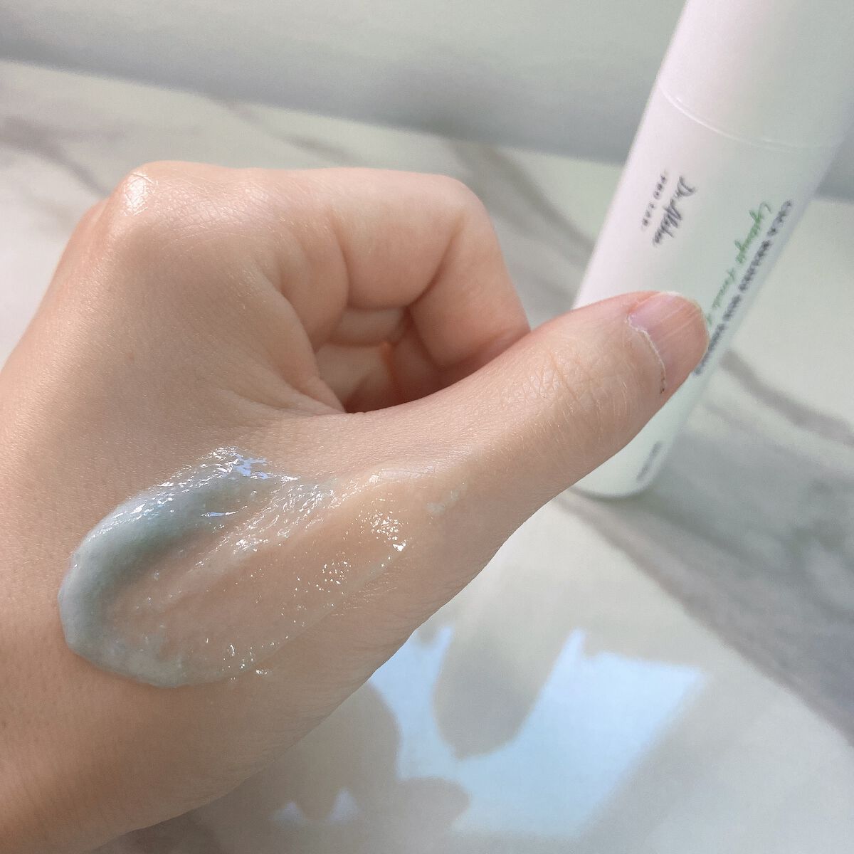 シカリリーフサンエッセンス/Dr.Althea/日焼け止め・UVケアを使ったクチコミ（2枚目）