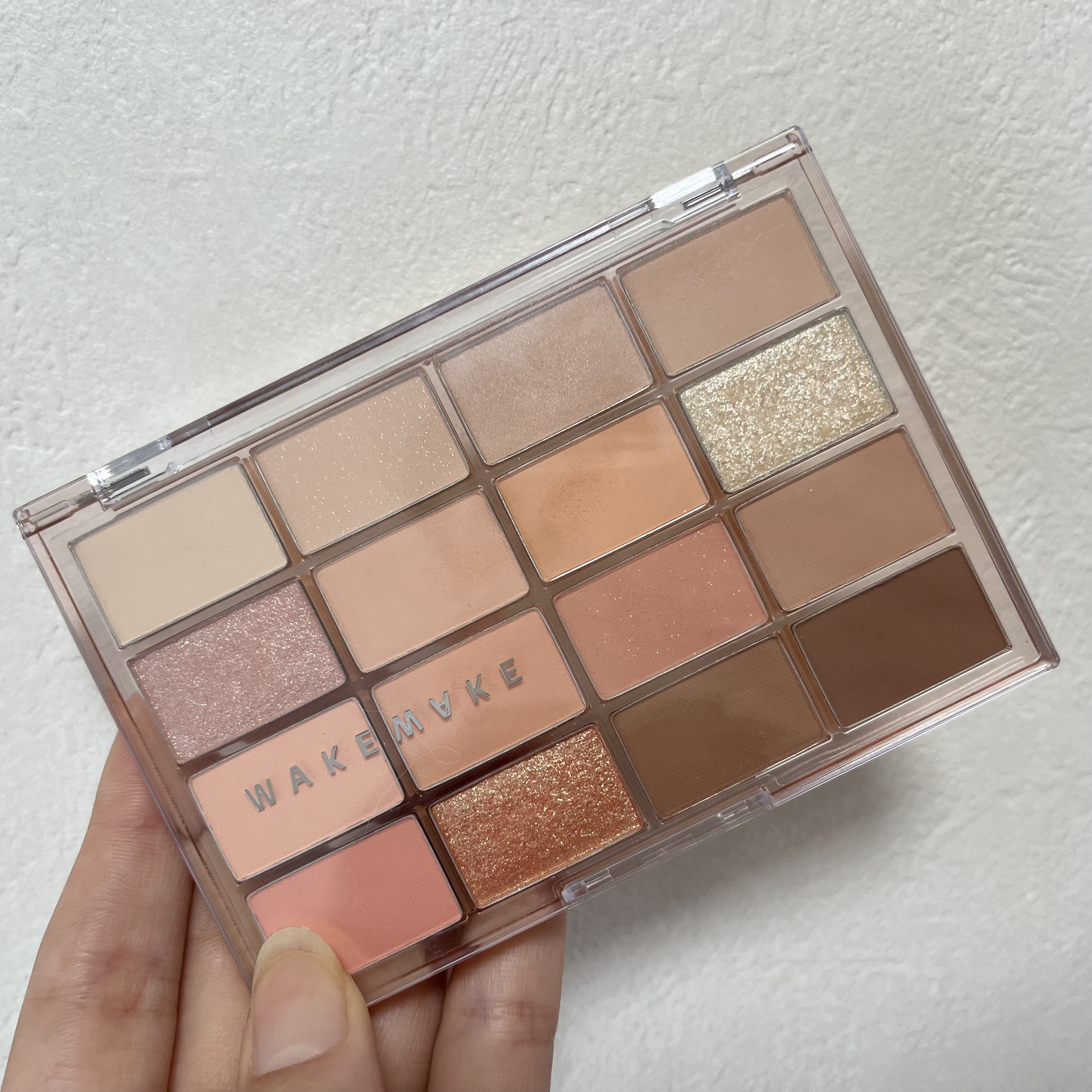 ソフトブラーリングアイパレット/wakemake/アイシャドウパレットを使ったクチコミ（1枚目）