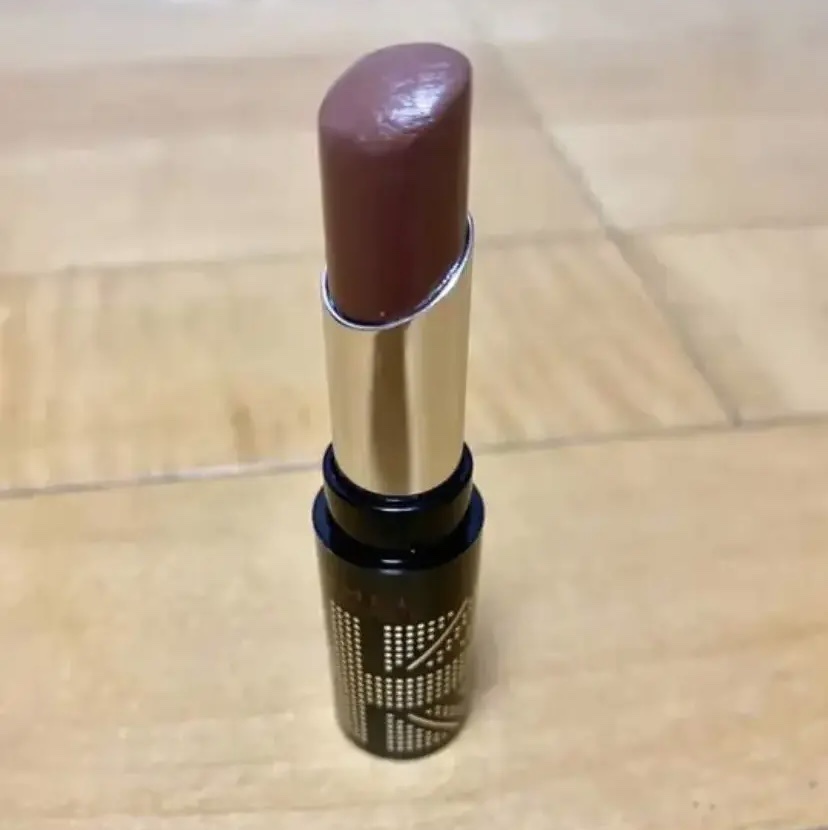 ラスティングフィニッシュ クリーミィ リップ/リンメル ロンドン/口紅を使ったクチコミ（1枚目）