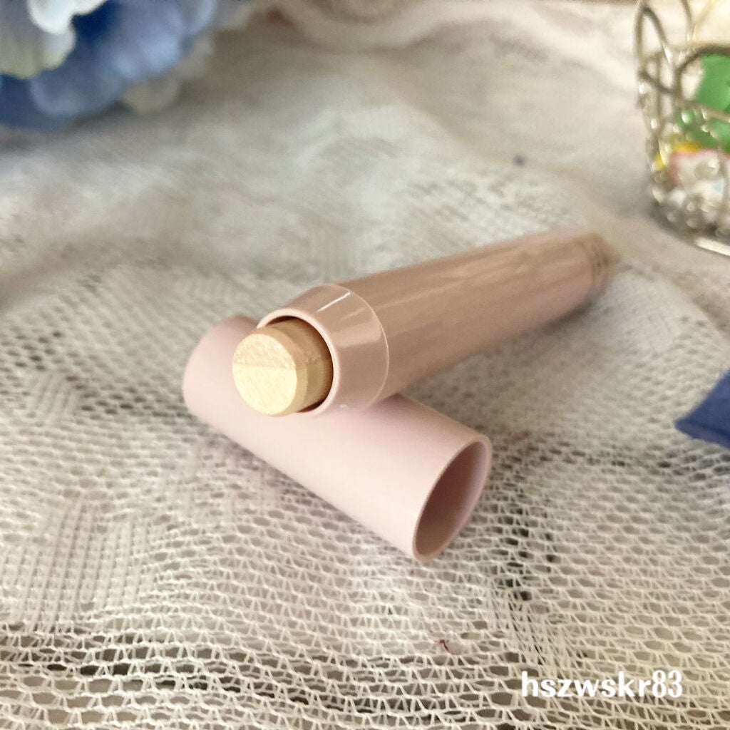 デュアル カラー スティック/DAISY DOLL by MARY QUANT/スティックアイシャドウを使ったクチコミ(2枚目)