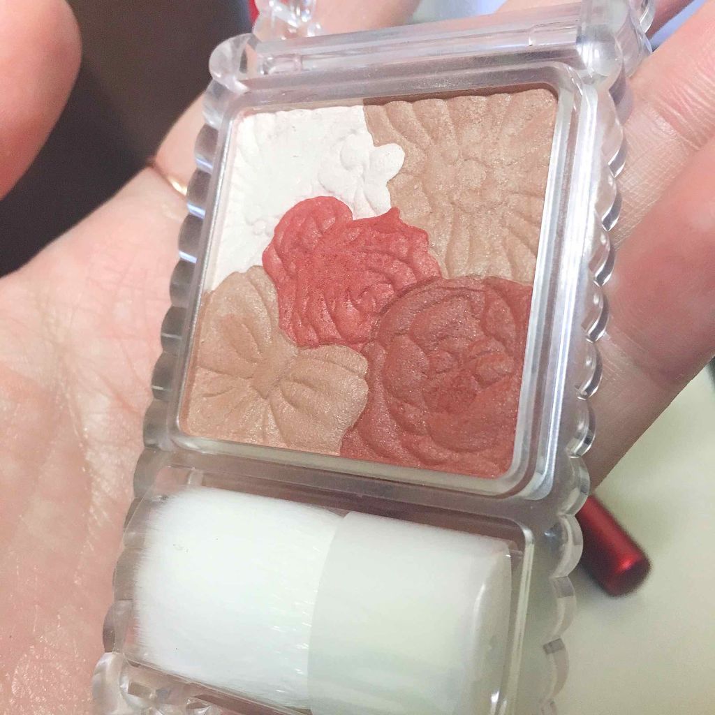 グロウフルールチークス/キャンメイク/パウダーチークを使ったクチコミ（1枚目）