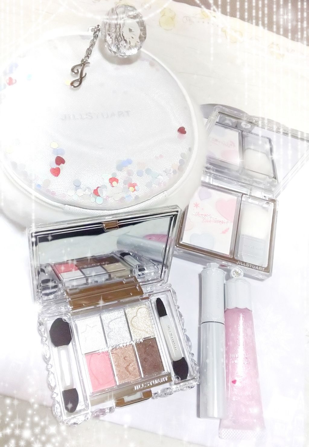 ホワイトラブストーリー コレクション (クリスマスコフレ 2018)/JILL STUART/メイクアップキットを使ったクチコミ(1枚目)