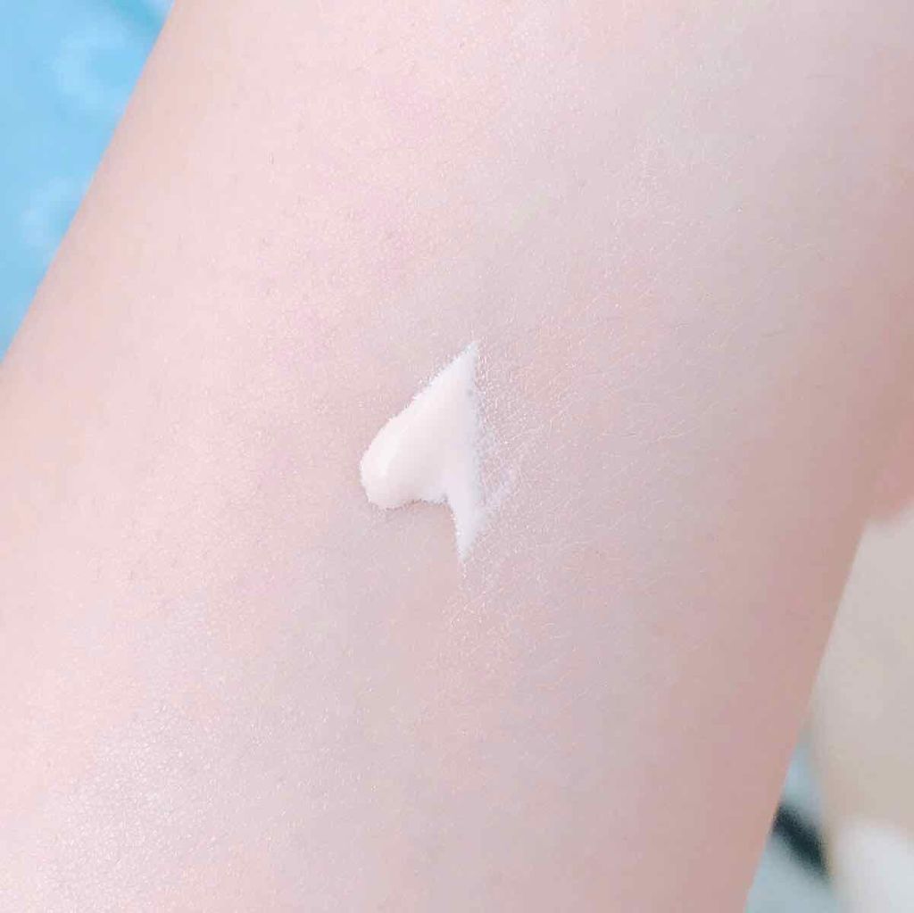 ミネラルベース モイスト/FASIO/化粧下地を使ったクチコミ(3枚目)