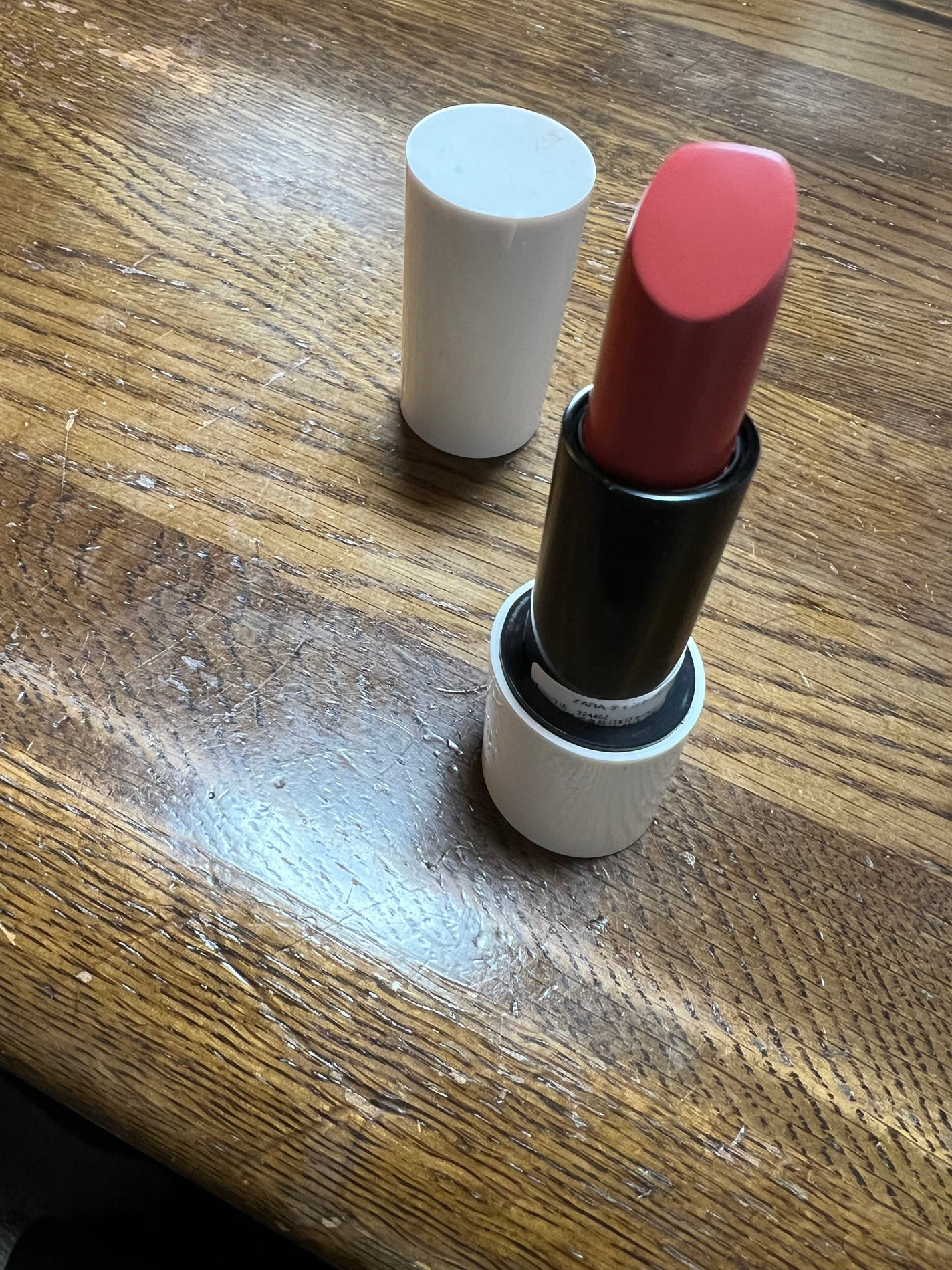 ティンテッド リップバーム リップスティック/ZARA/口紅を使ったクチコミ(2枚目)
