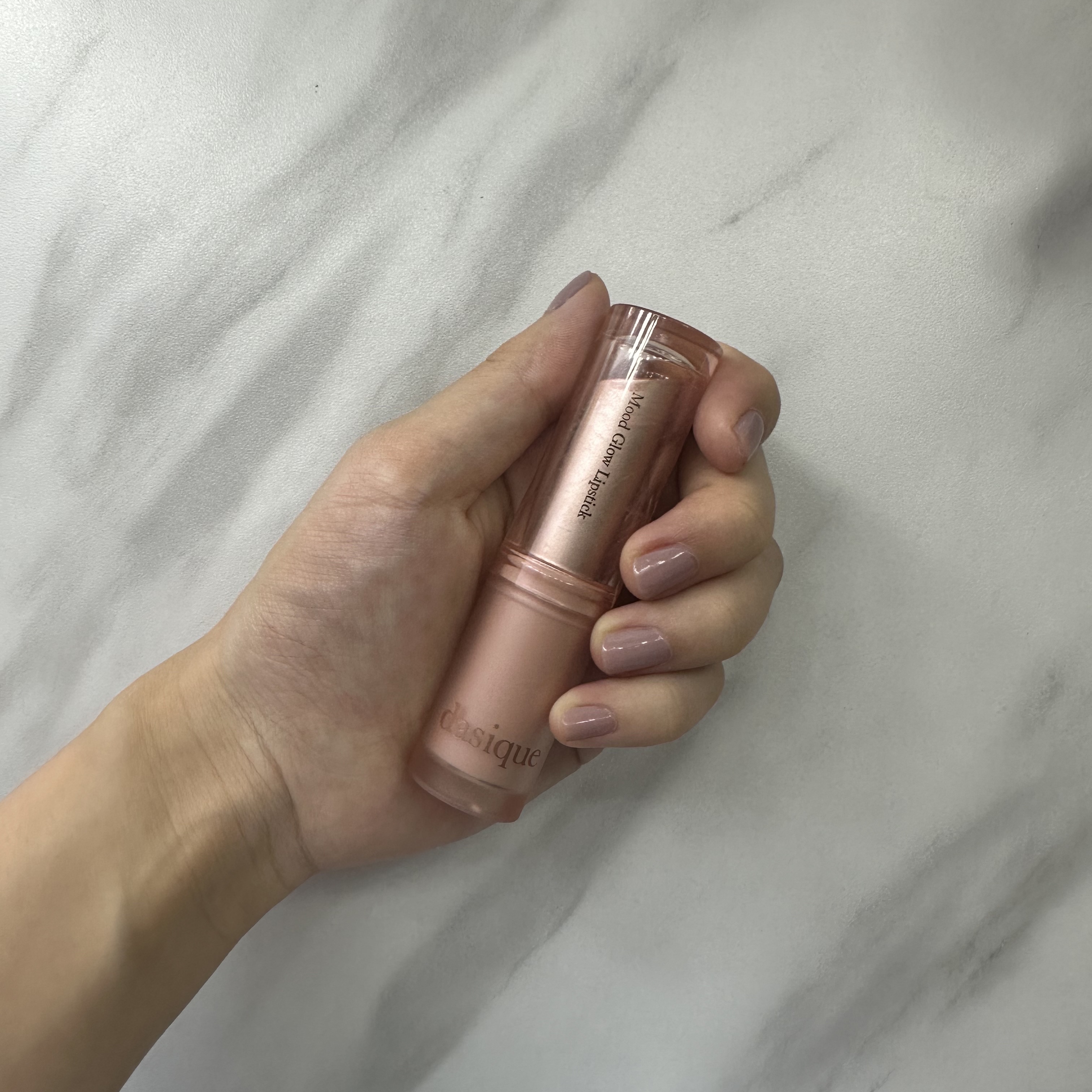 ムードグロウリップスティック 04 ローズヒップ/dasique/口紅を使ったクチコミ（3枚目）