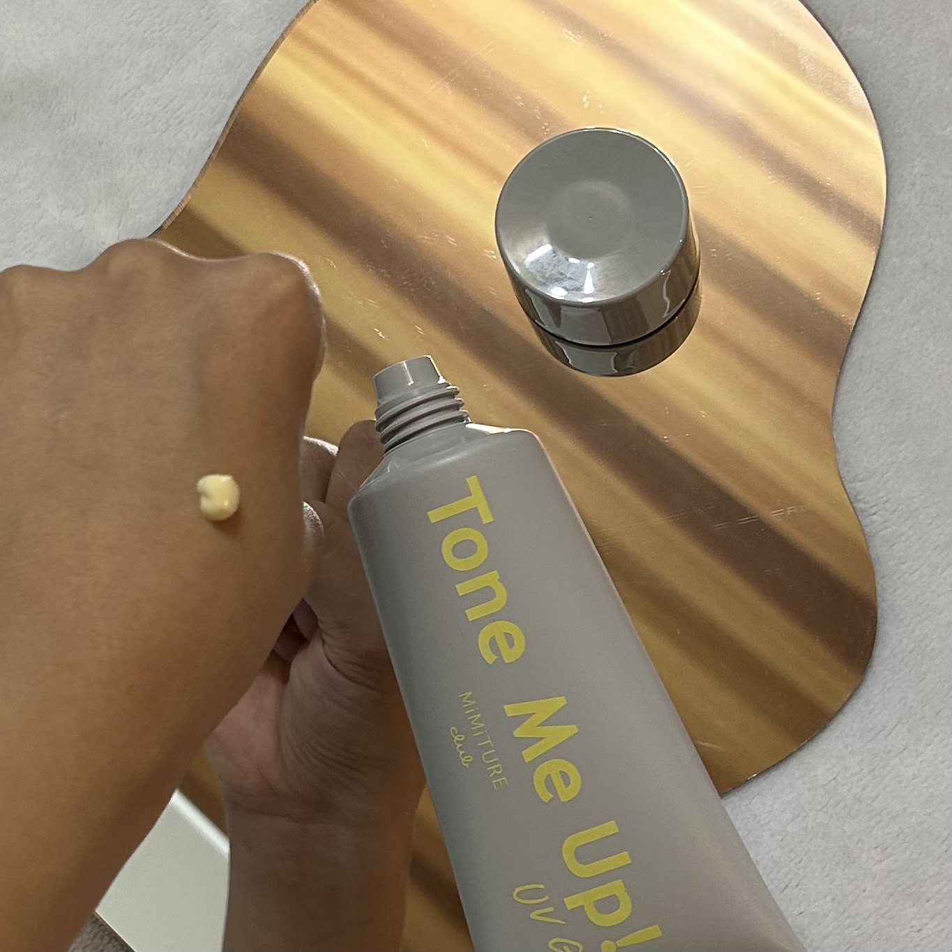 ミミチュール トーンミーアップ ＵＶジェル/クラブ/日焼け止めジェルを使ったクチコミ（2枚目）