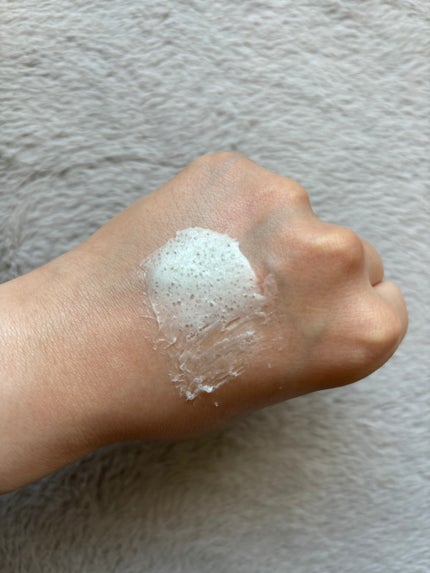 フレッシュクラウドスクラブ ゼラニウム&プリムローズ/アレンシア/ボディスクラブを使ったクチコミ(2枚目)