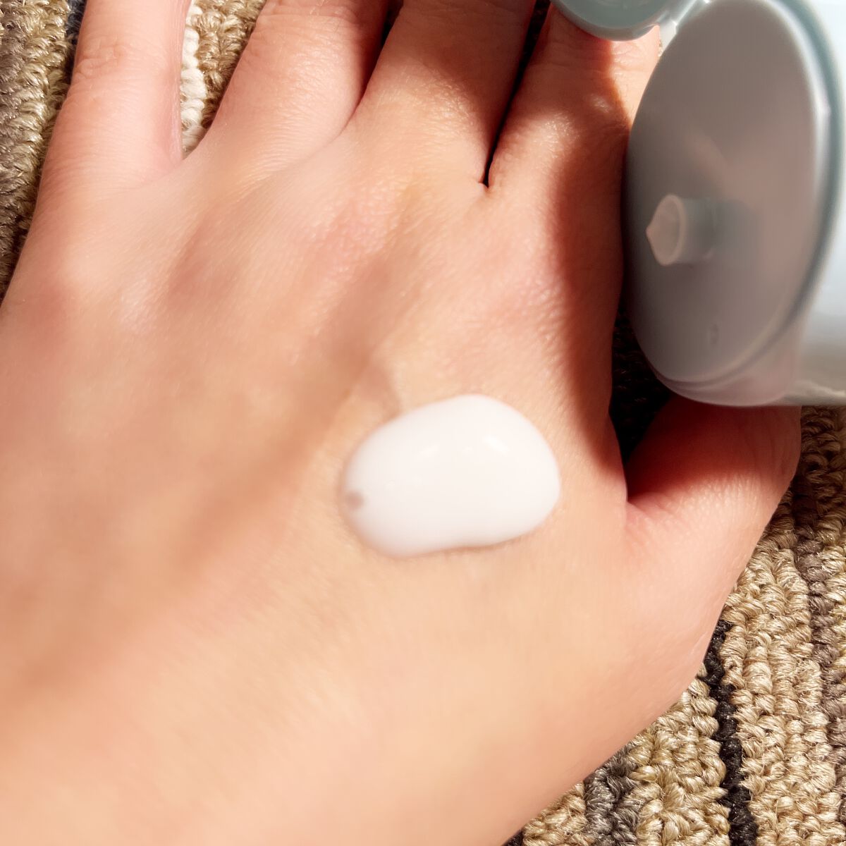 DHCルクスミー 薬用ホワイトニング エマルジョン/DHC/乳液を使ったクチコミ（2枚目）