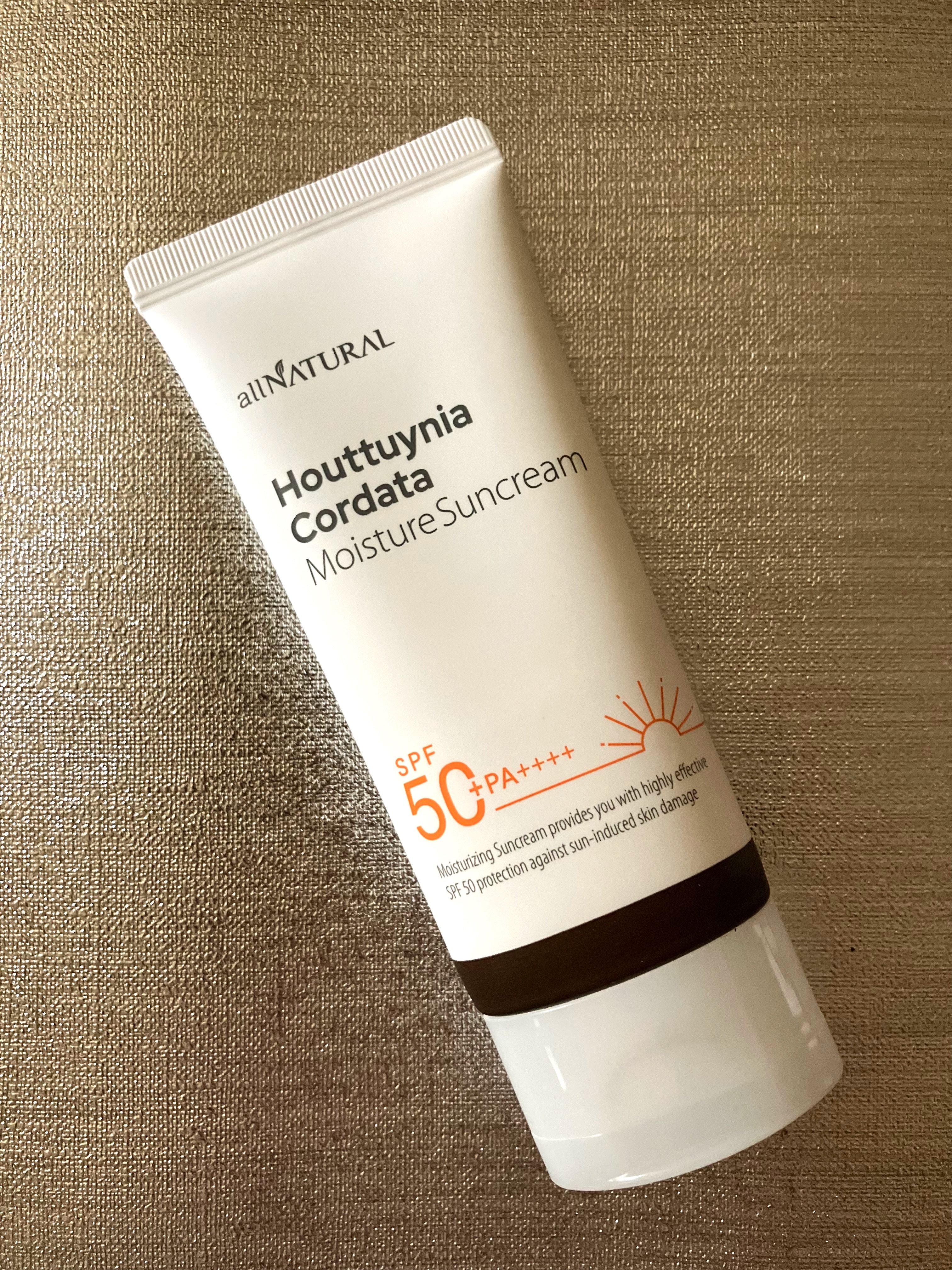 HCモイスチャーサンクリーム/allNATURAL/日焼け止めクリームを使ったクチコミ（2枚目）