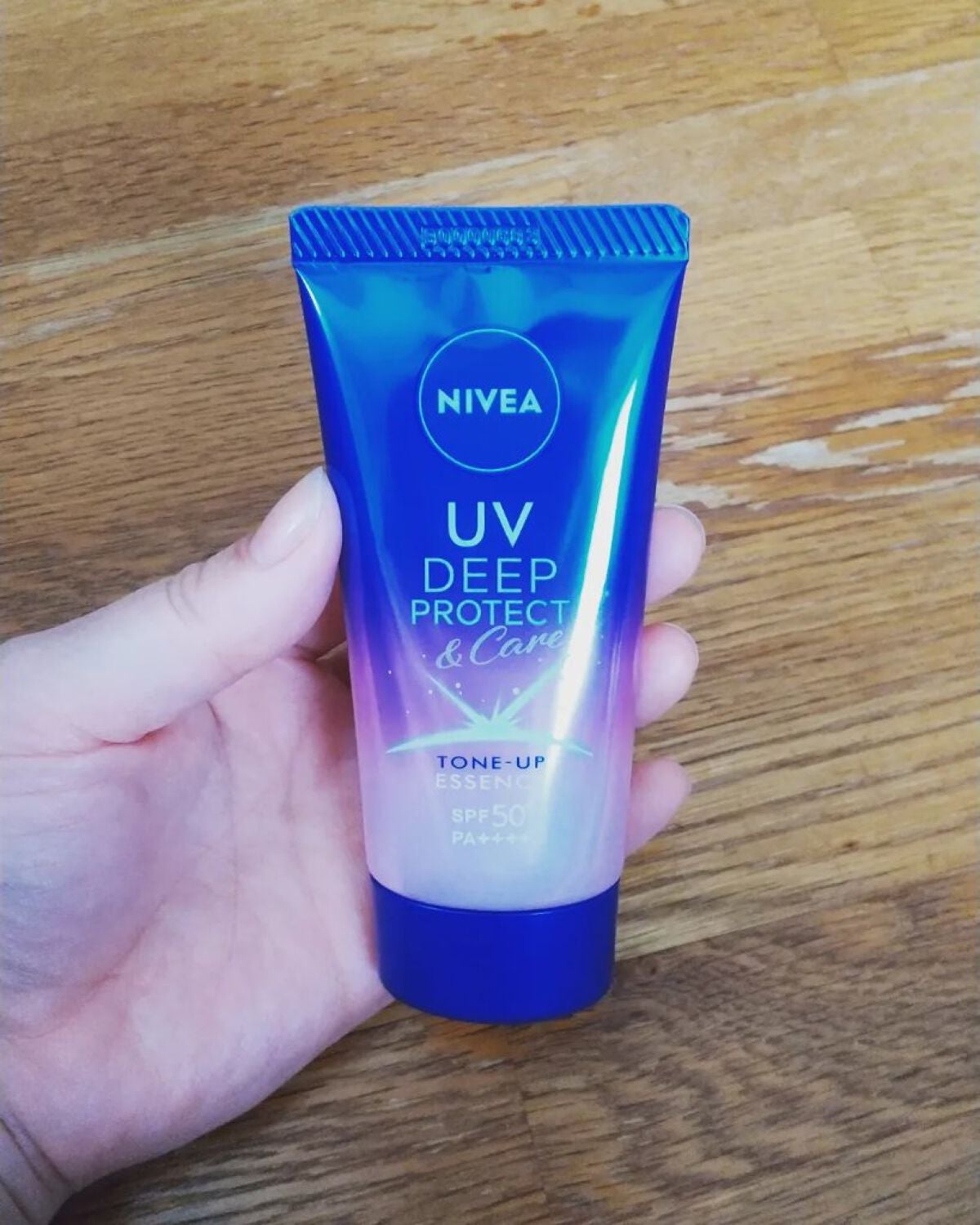 ニベアUV ディープ プロテクト&ケア トーンアップ エッセンス/ニベア/日焼け止めローションを使ったクチコミ(1枚目)