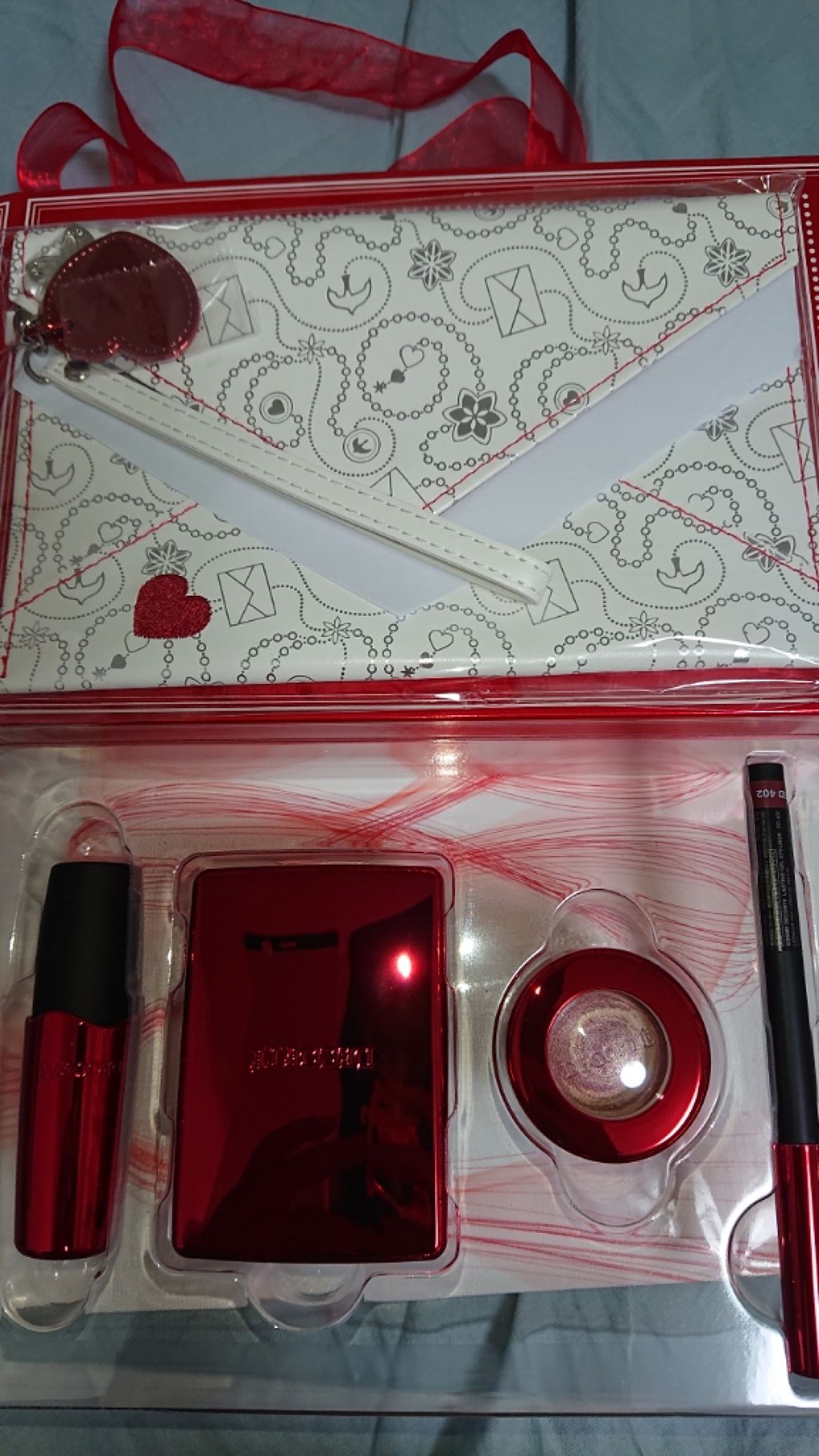 メイクアップ コフレ Ⅱ(クリスマスコフレ 2019)/DECORTÉ/メイクアップキットを使ったクチコミ(2枚目)