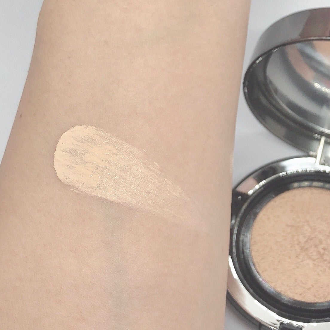 ロングウェアクッションファンデーション/V&Aビューティー/クッションファンデーションを使ったクチコミ(6枚目)