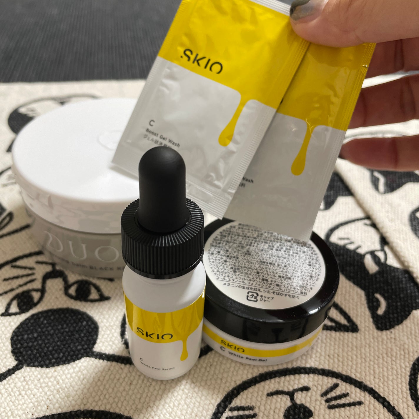 VC ホワイトピールセラム/SKIO/ブースター・導入液を使ったクチコミ(1枚目)