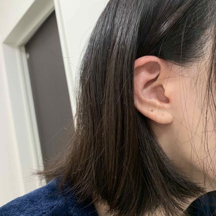 プレミアムスリーク モイスチュアソフニング エマルジョン/スティーブンノル ニューヨーク/ヘアミルクを使ったクチコミ(4枚目)