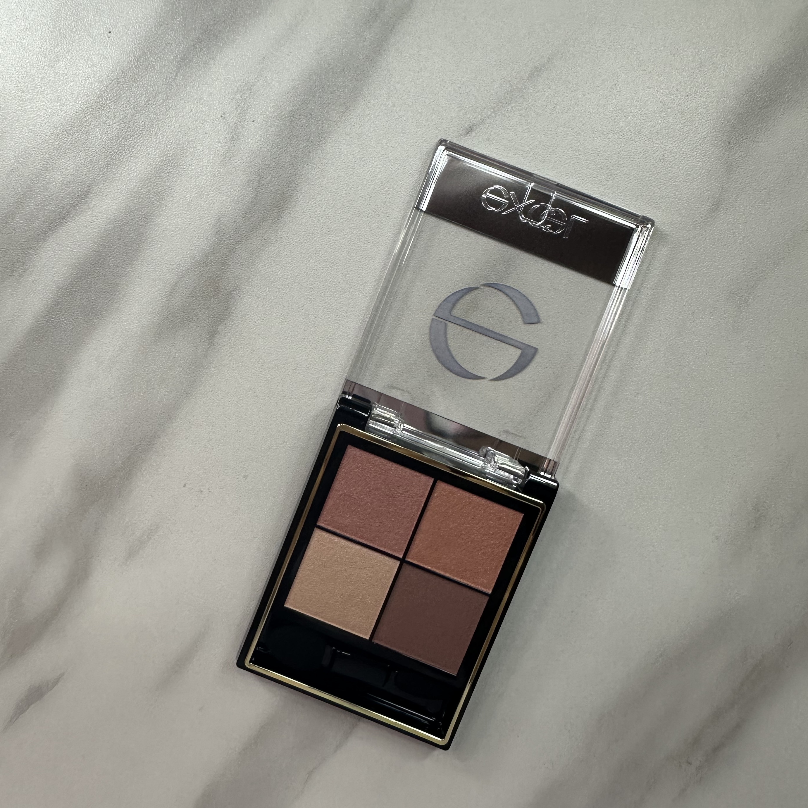 リアルクローズシャドウ/excel/アイシャドウパレットを使ったクチコミ（2枚目）