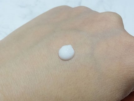 モイスチャライジングセラム/エトヴォス/美容液を使ったクチコミ(3枚目)