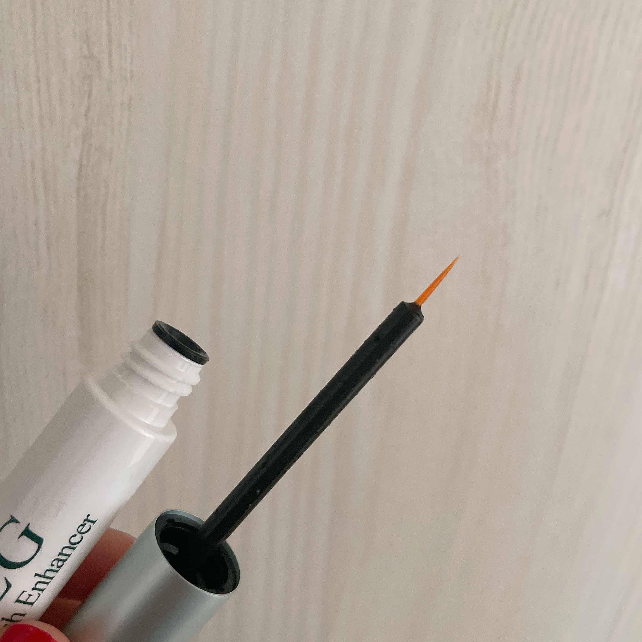 FEG  Eyelash  Enhancer/FEG/まつげ美容液を使ったクチコミ（2枚目）