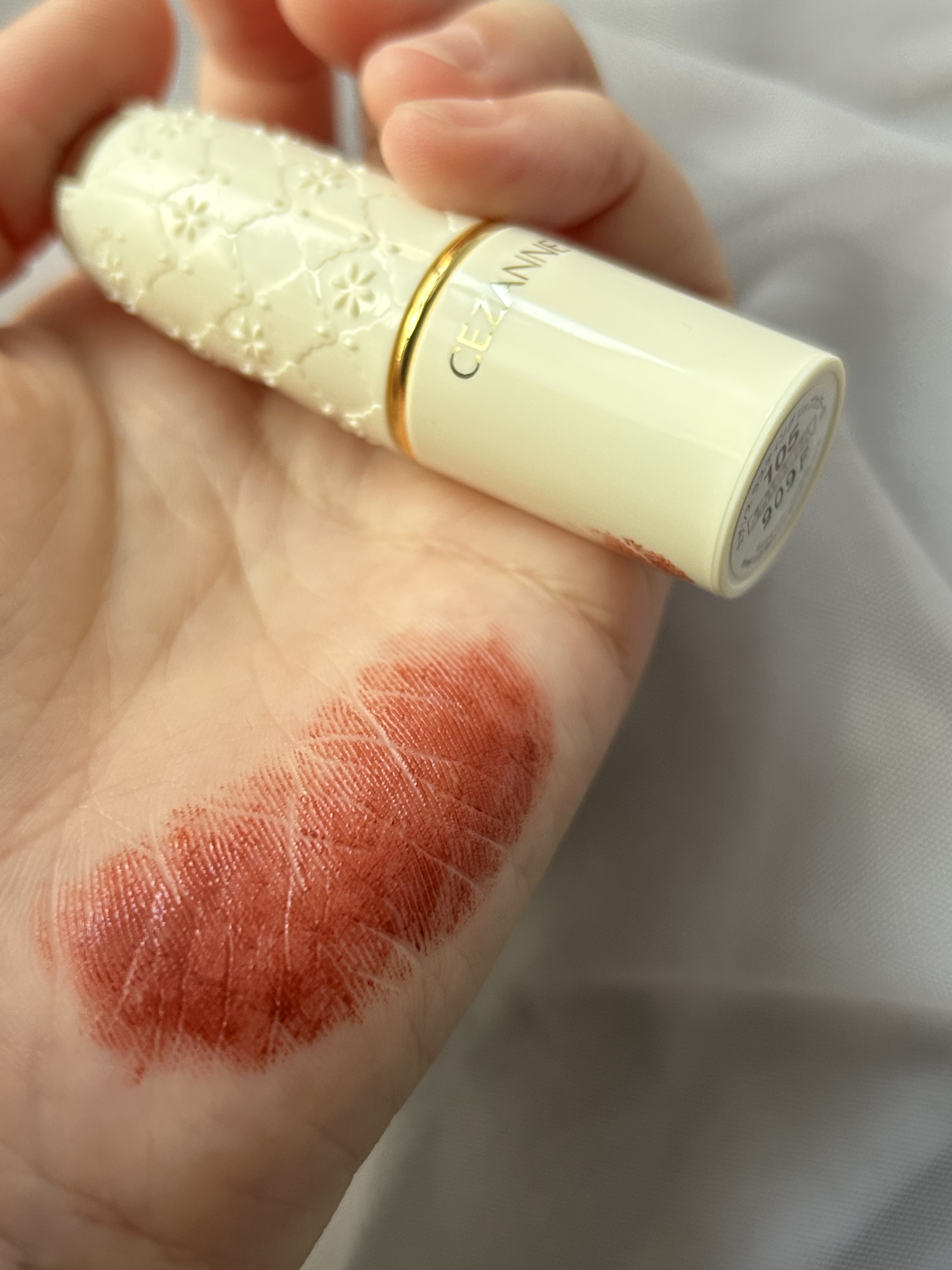 ラスティング リップカラーN/CEZANNE/口紅を使ったクチコミ（2枚目）