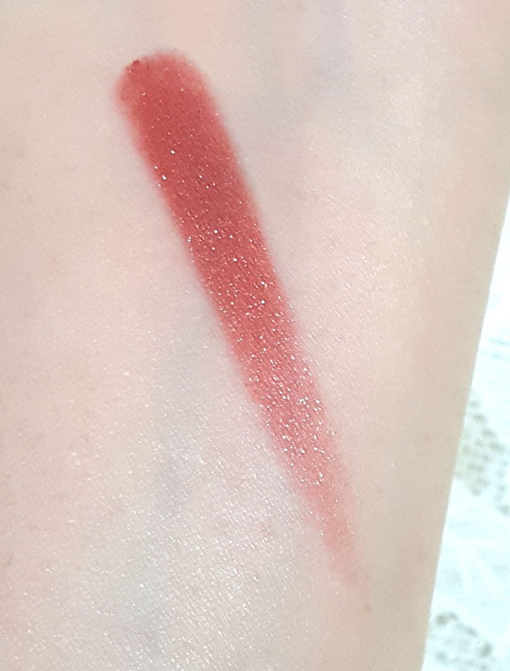 フィットジェルグリッター/KATE/ジェル・クリームアイシャドウを使ったクチコミ(3枚目)