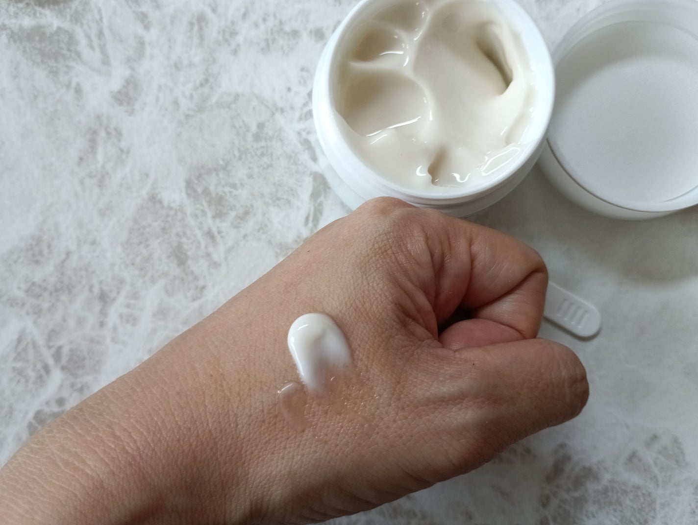 モイスチャージェルクリーム/SESALIS/フェイスクリームを使ったクチコミ(3枚目)