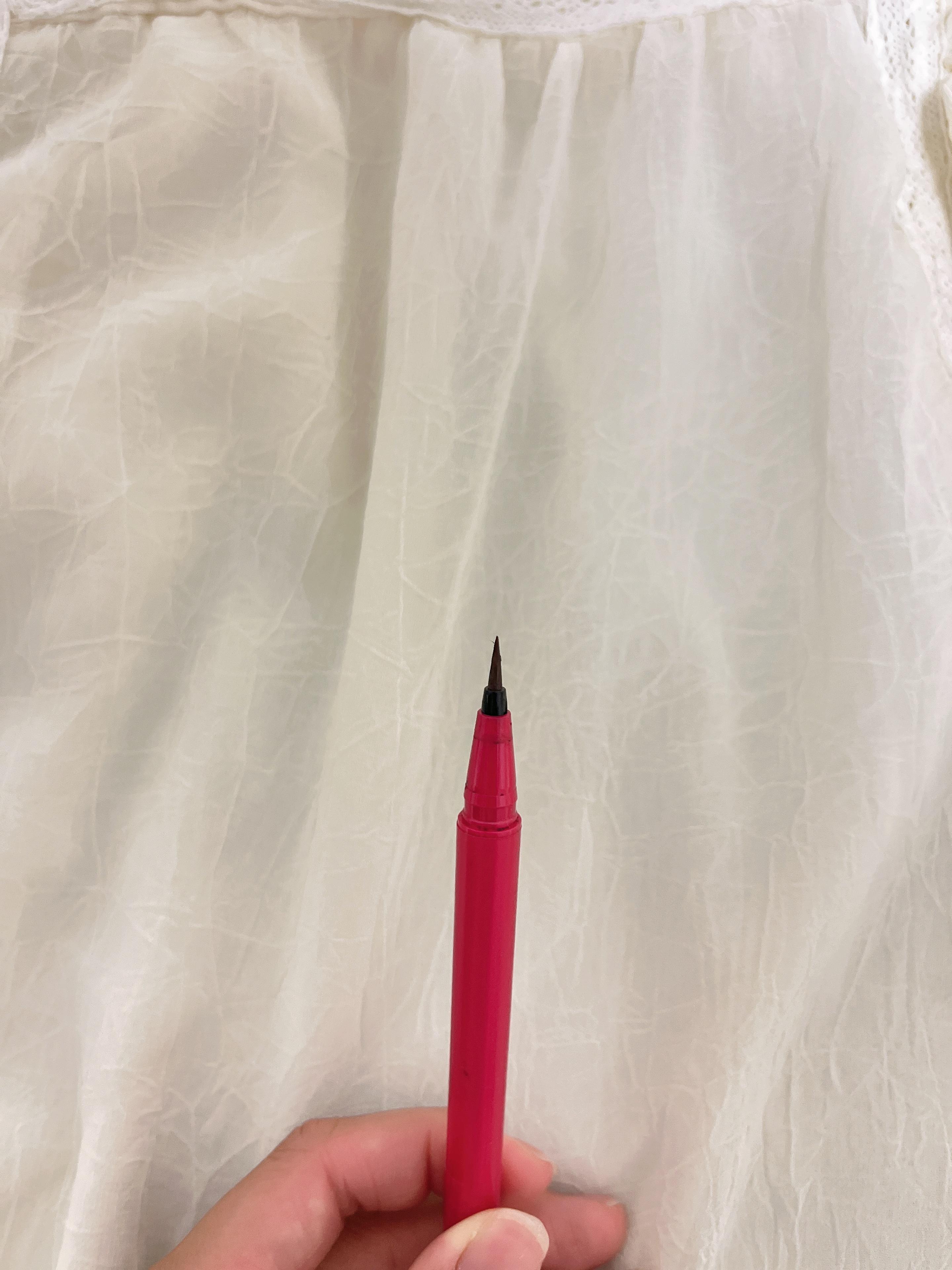 デジャヴュ 「密着アイライナー」しなやか筆リキッドのクチコミ「デジャヴュ「密着アイライナー」しなやか筆リキッド


デジャヴュのアイライナー正直レビューです.....」（2枚目）