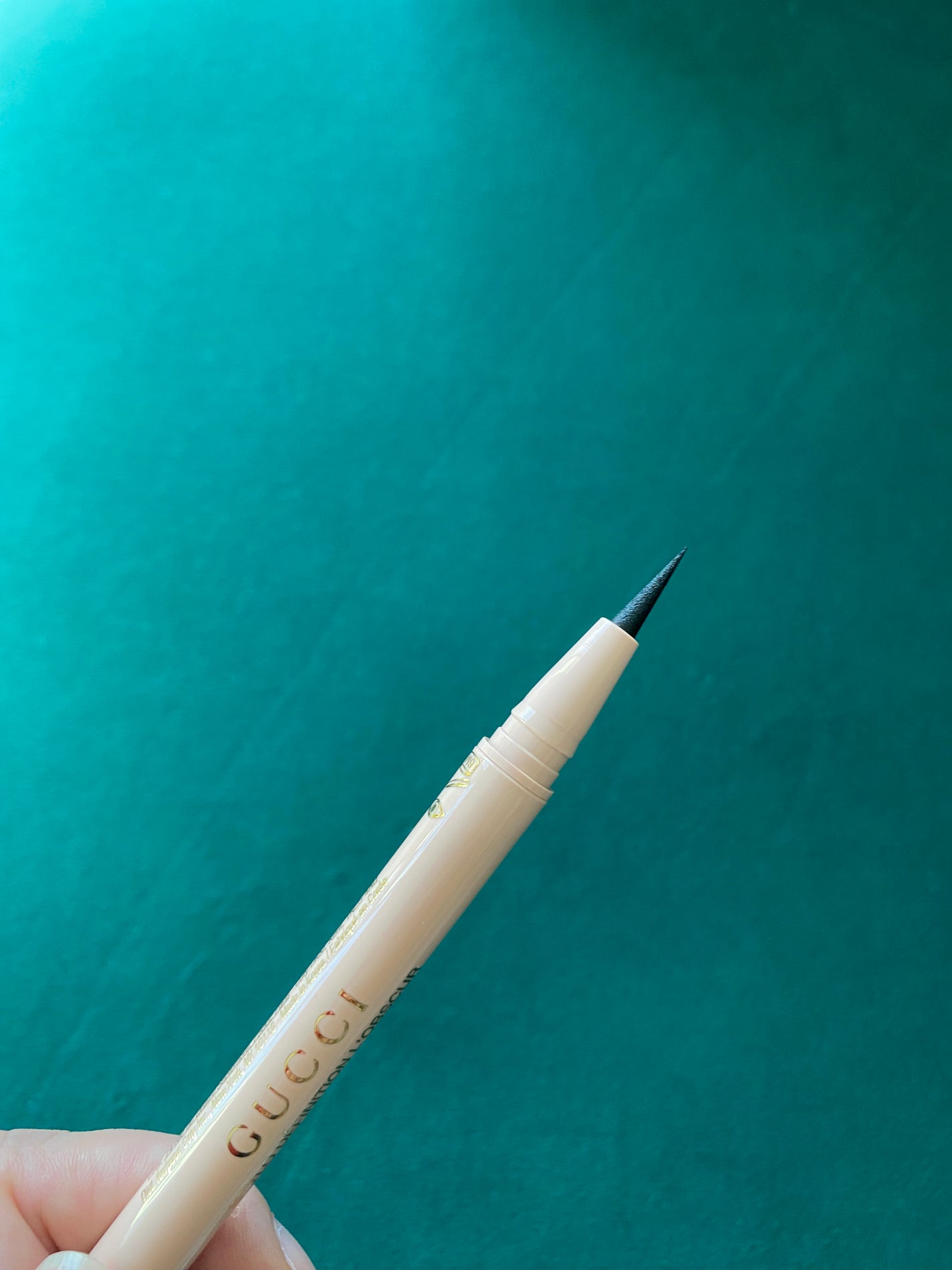 グッチ スティロ コントゥール デ ユー/GUCCI beauty/リキッドアイライナーを使ったクチコミ(1枚目)