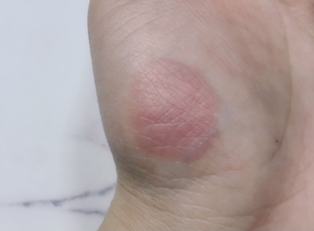 ジューシーラスティングティント/rom&nd/リップティントを使ったクチコミ（3枚目）