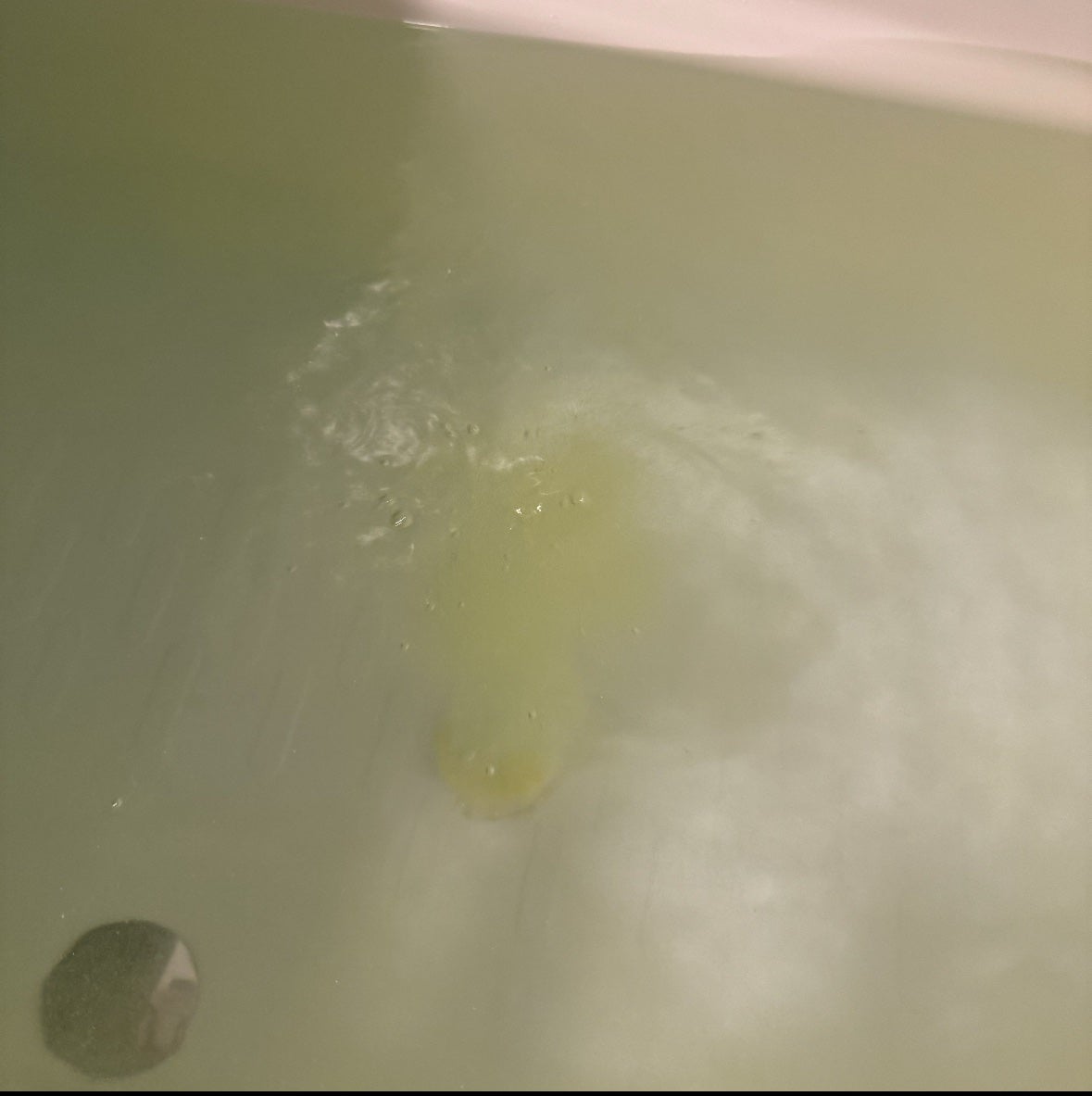 バブ モンスターバブルMEGA級 スプラッシュ泡 シトラススパークの香り/バブ/炭酸系入浴剤を使ったクチコミ(5枚目)