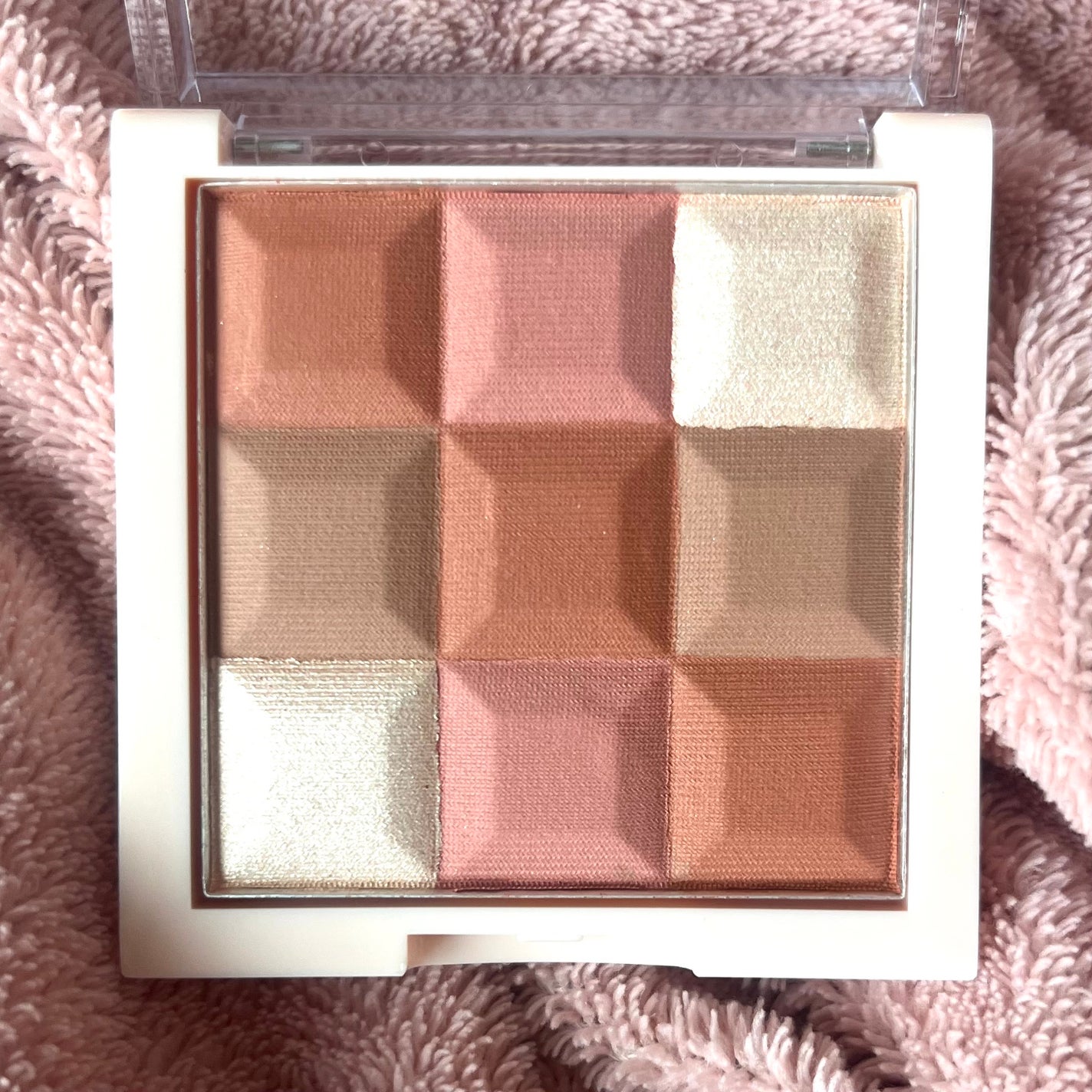 ブラッシュ&イルミネーター パレット/REVLON/パウダーチークを使ったクチコミ(2枚目)