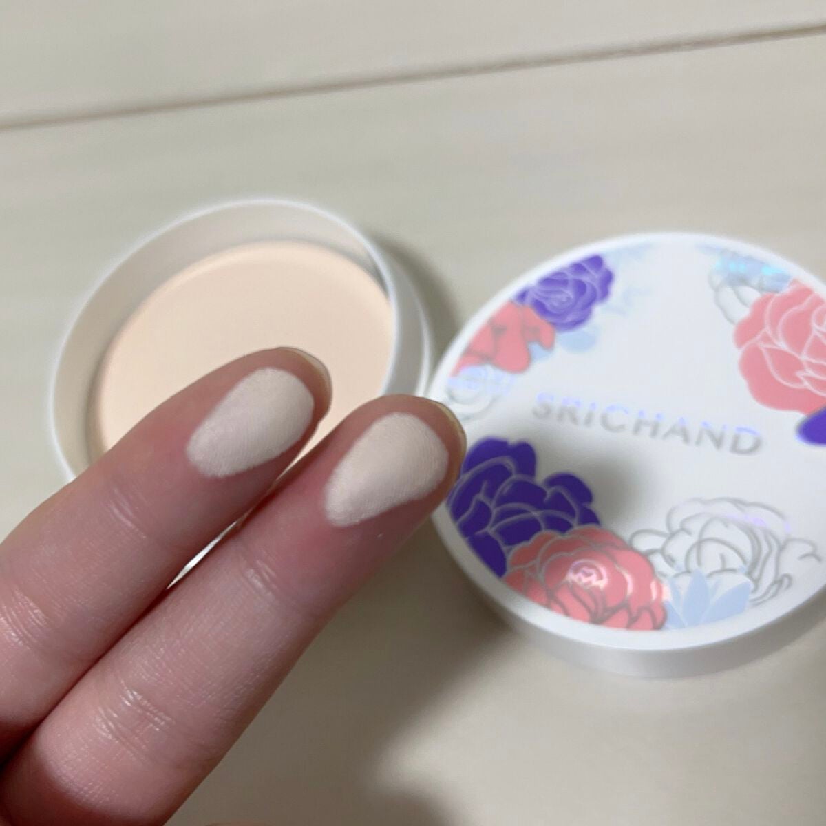 ブライト&ブルーム 24 スキンケアパウダー/SRICHAND/ルースパウダーを使ったクチコミ(2枚目)