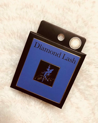 いつも使ってるカラコンです(｡•ᴗ•｡)
Diamond Lashのアシュレイ◎
色々使ったけど
これが一番しっくりくる( * ˙꒳˙ * )
１ヶ月だからちょこちょこ買わなくて済むから、買う時は必ず１