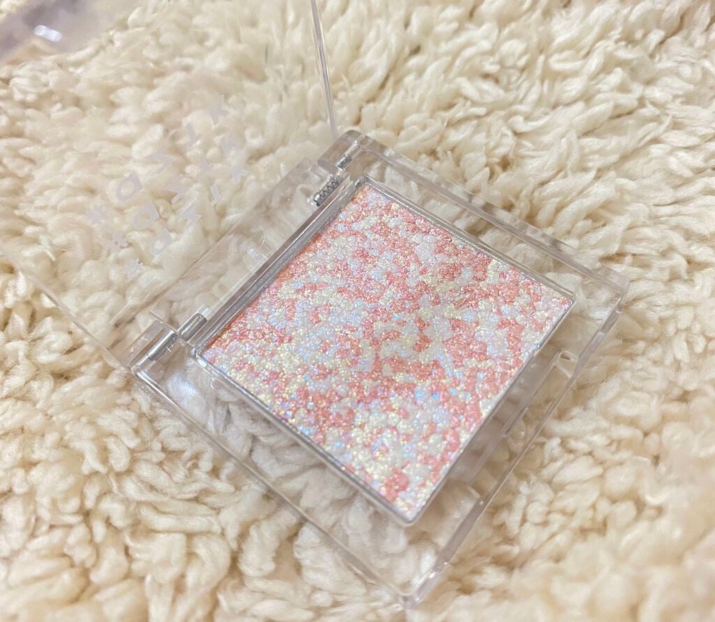 シングルアイシャドウ/aZTK/単色アイシャドウを使ったクチコミ(5枚目)