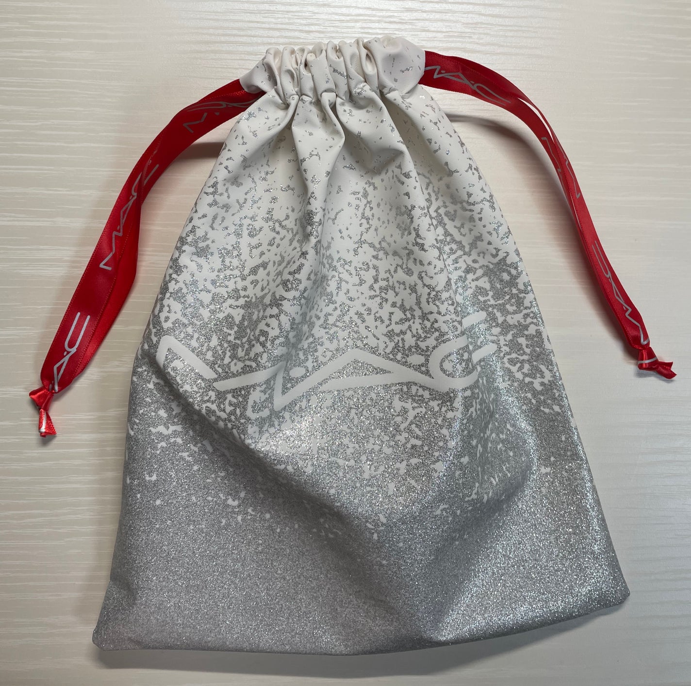 スコール ゴールズ アイシャドウ パレット × 6/M・A・C/アイシャドウパレットを使ったクチコミ(4枚目)