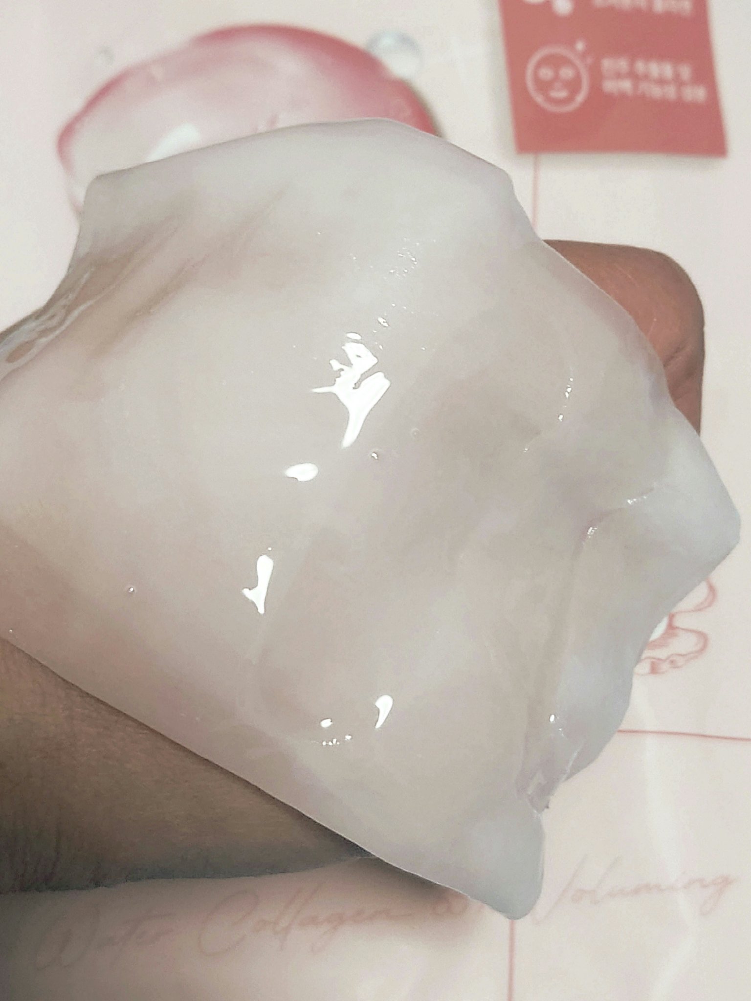 2番 うるもち65％コラーゲンシートマスク/numbuzin/シートマスク・パックを使ったクチコミ（3枚目）