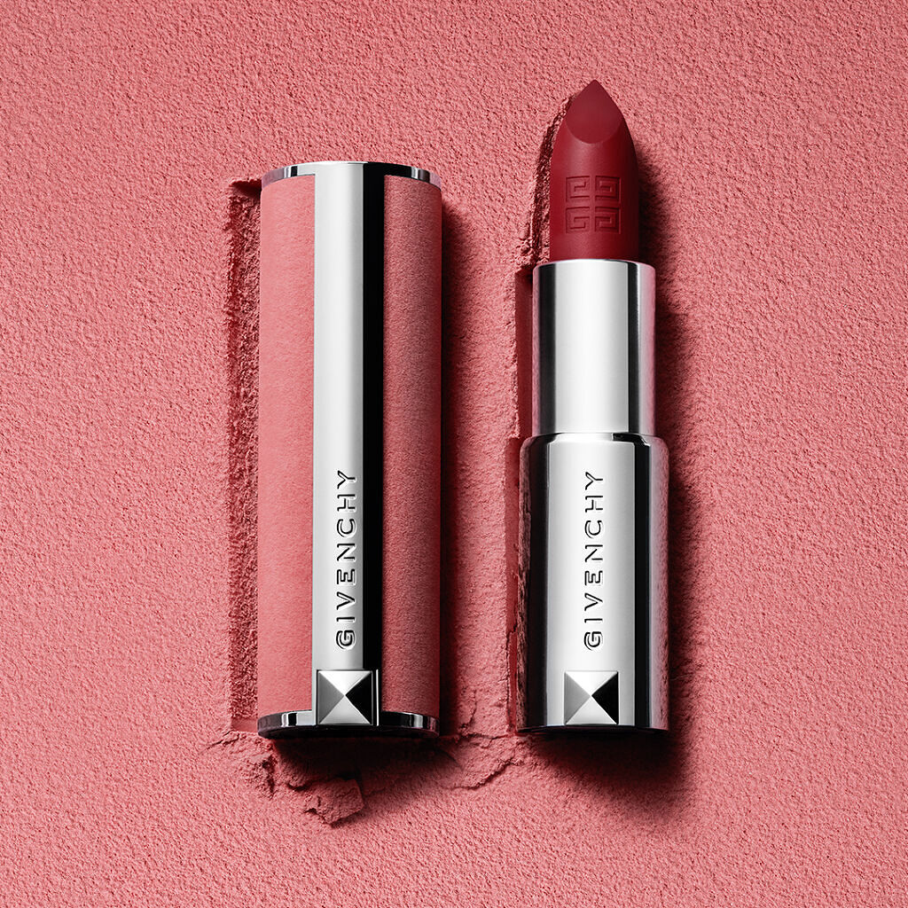 GIVENCHY公式アカウント on LIPS 「 本日は、新リップスティック