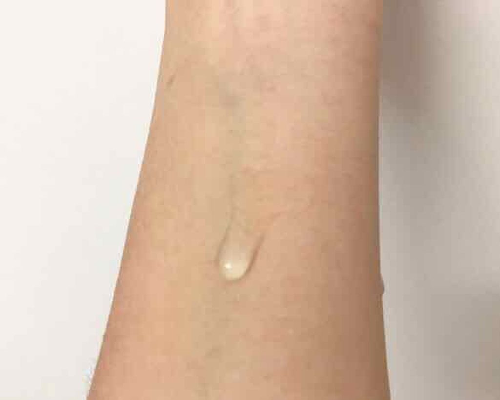 極潤 ヒアルロン液(旧)/肌ラボ/化粧水を使ったクチコミ(4枚目)