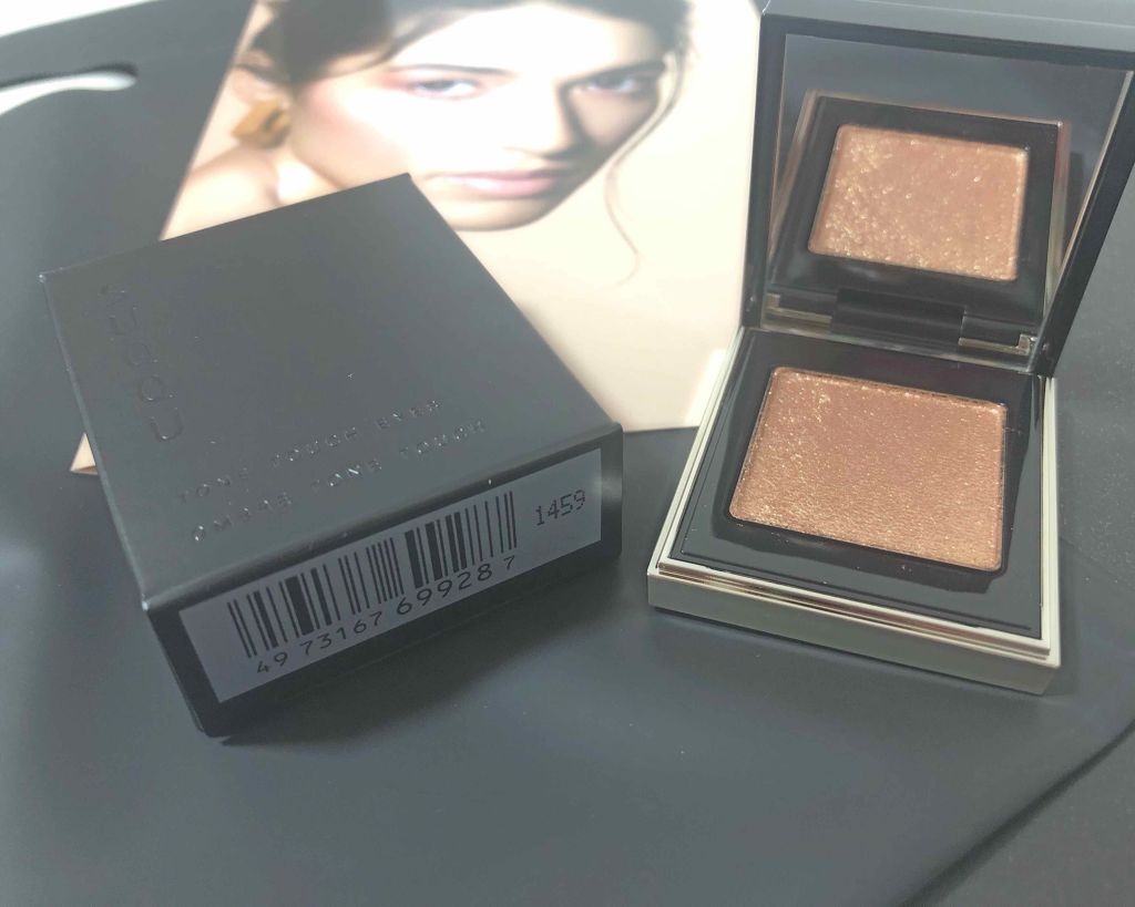 トーン タッチ アイズ/SUQQU/単色アイシャドウを使ったクチコミ（2枚目）