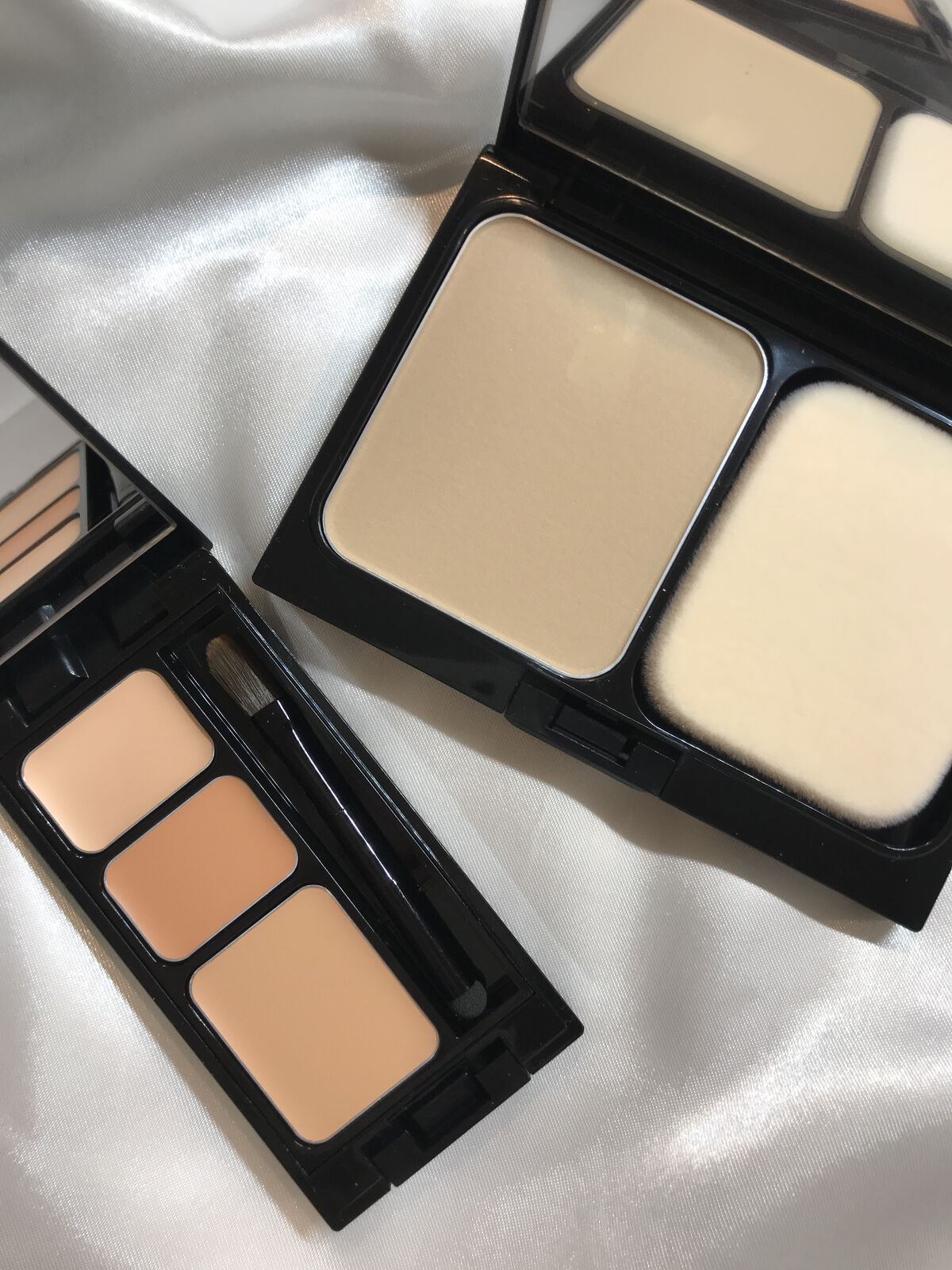 ミネラルコンシーラーパレット/エトヴォス/パレットコンシーラーを使ったクチコミ（2枚目）