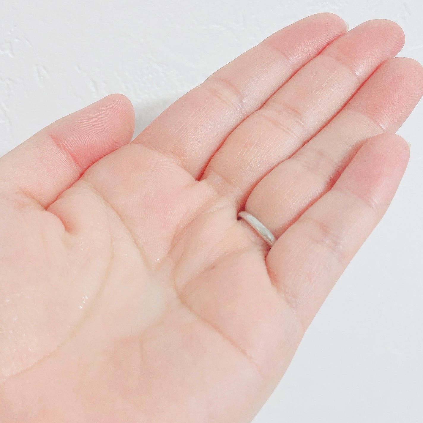 ダルバ ホワイトトリュフファーストスプレーセラム/ダルバ/ミスト状化粧水を使ったクチコミ(5枚目)