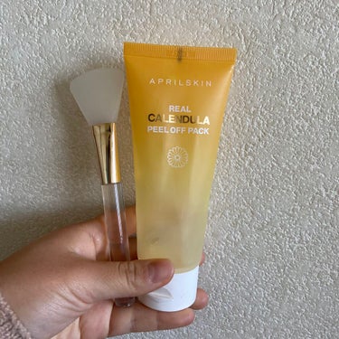 APRILSKINリアルカレンデュラピールオフパック

気になって買って使っています！！

ピーリングすると毛が抜けて濃くなるというのも見たことありますがこれは潤い残しつつ待つと乾いて取れる感じなのでい